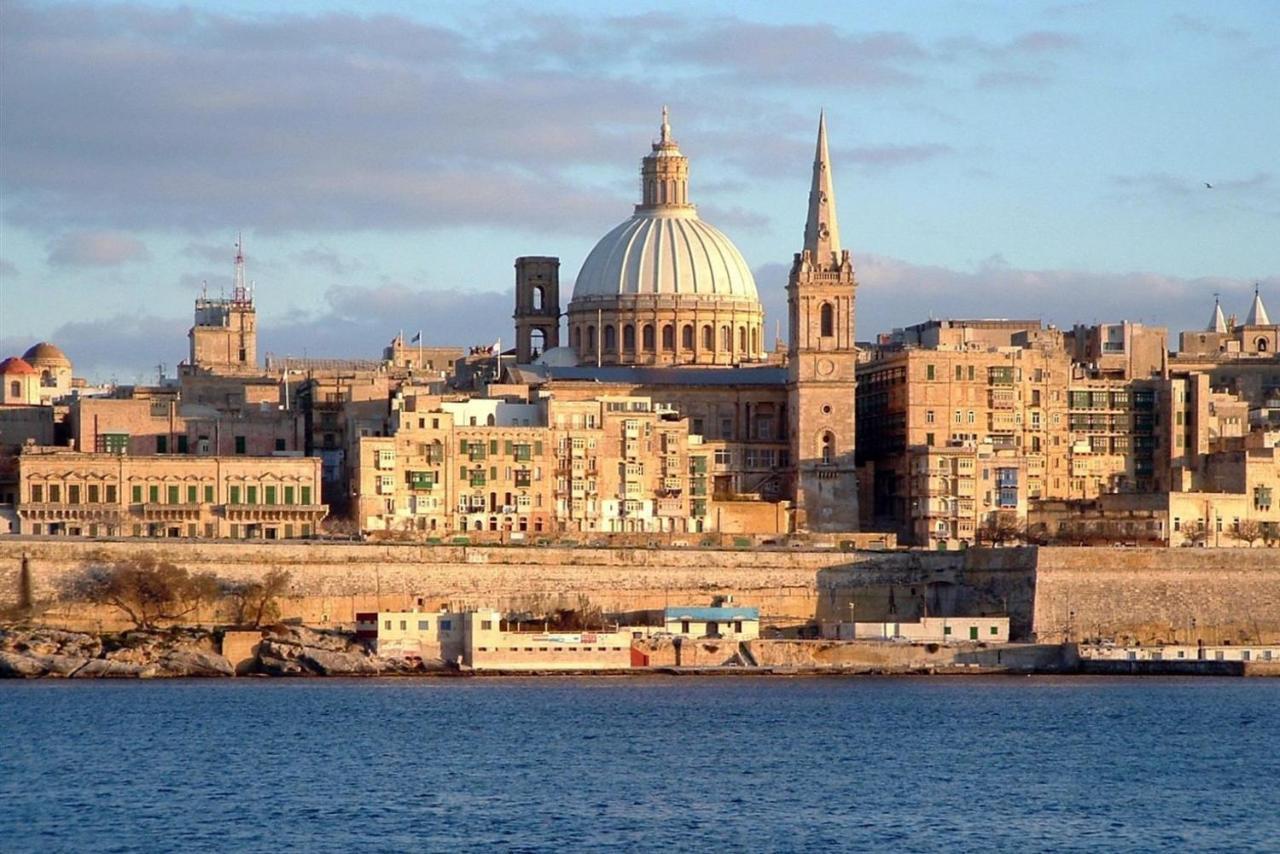 Stunning 3Br Apartment With Marina Views Ta Xbiex 외부 사진